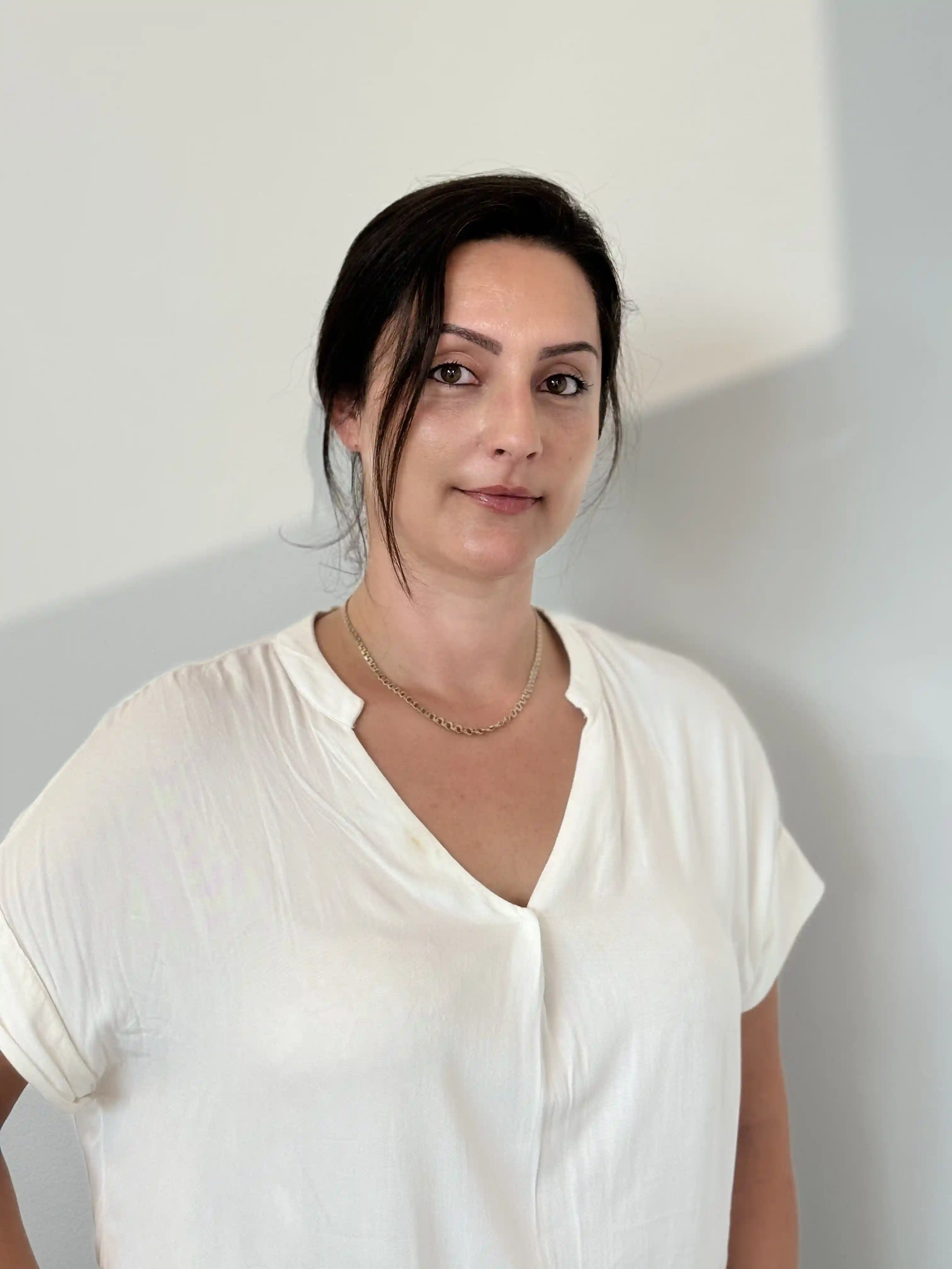 Nese Uglari